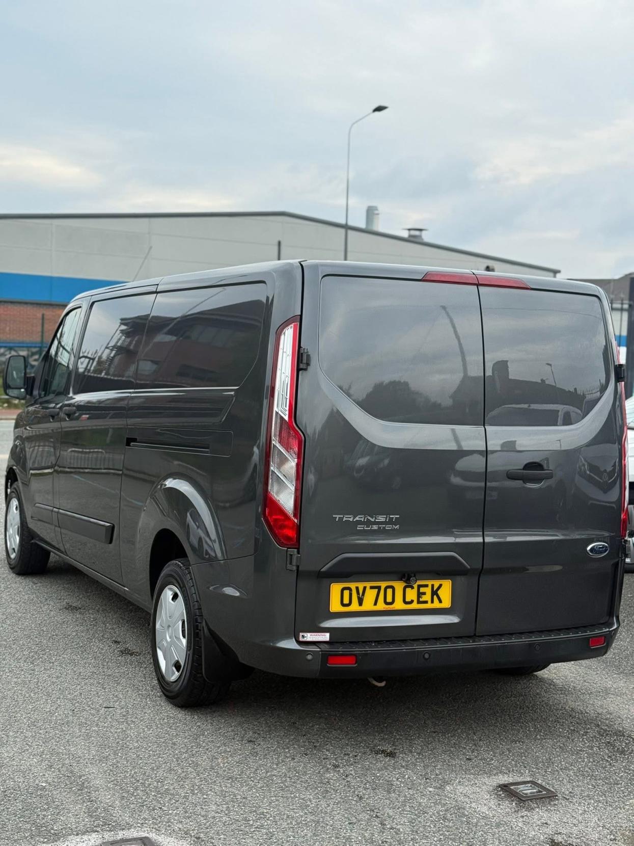 Ford Transit Custom 2.0 300 EcoBlue Trend Panel Van 5dr Diesel Manual L2 H1 Euro 6 (s/s) (105 ps)