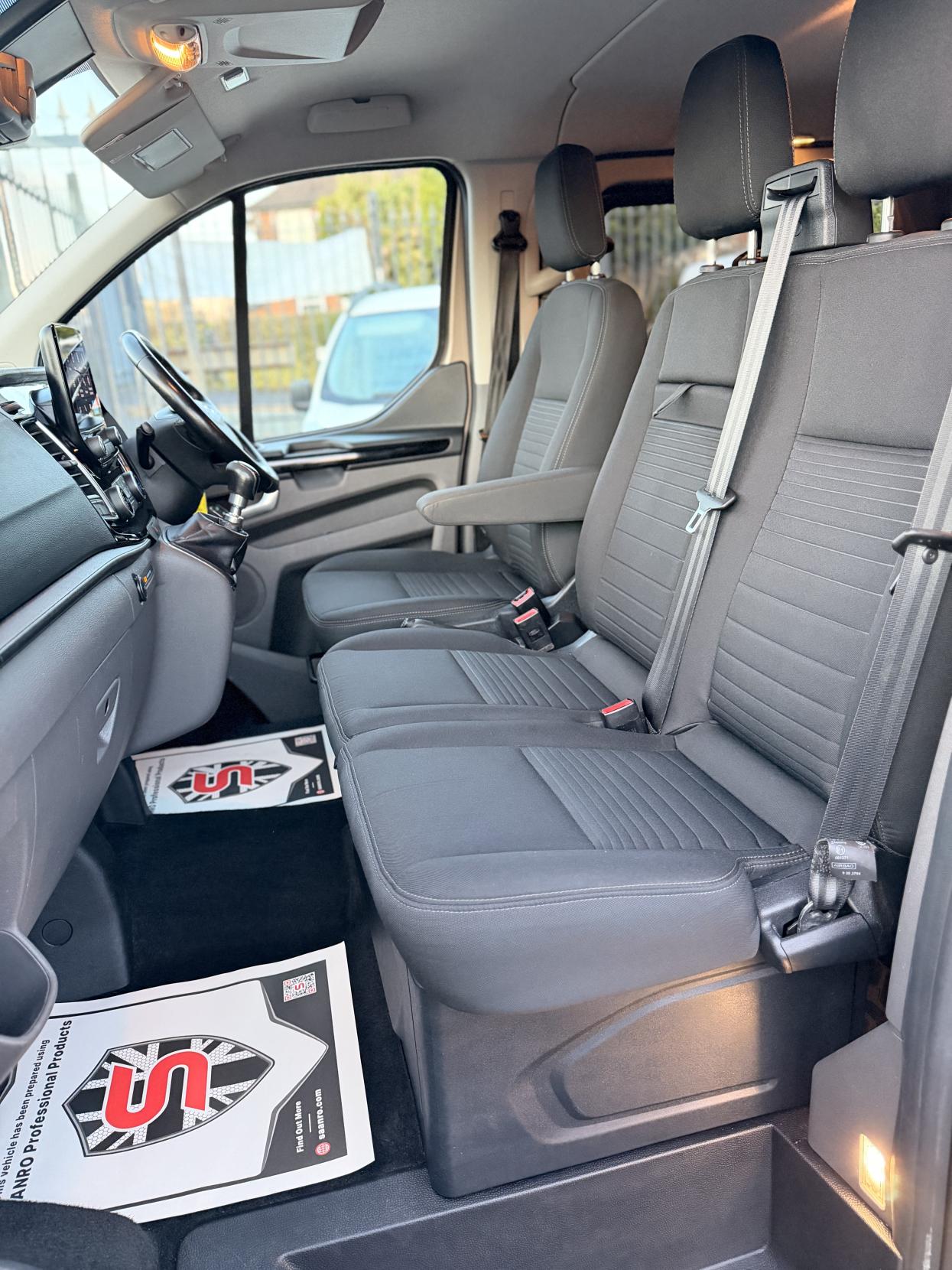 Ford Transit Custom 2.0 320 EcoBlue Limited Crew Van Double Cab 5dr Diesel Manual L1 H1 Euro 6 (s/s) (6 Seat) (130 ps)