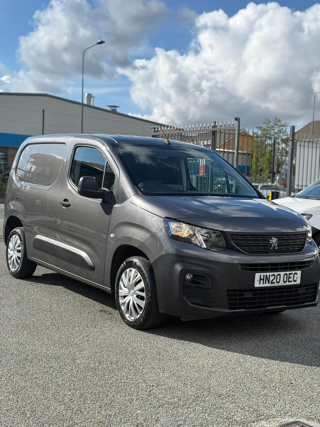 Peugeot Partner 1.5 BlueHDi 1000 Professional Standard Panel Van 5dr Diesel Manual SWB Euro 6 (s/s) (100 bhp)