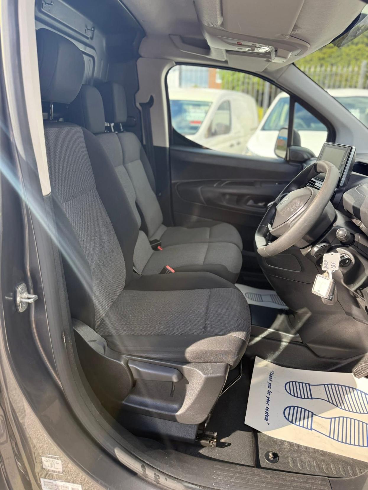 Peugeot Partner 1.5 BlueHDi 1000 Professional Standard Panel Van 5dr Diesel Manual SWB Euro 6 (s/s) (100 bhp)
