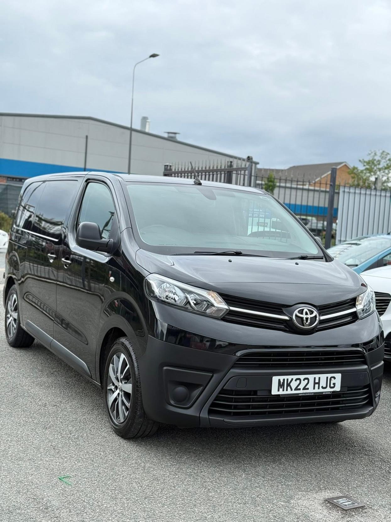 Toyota ProAce 1.5D Icon Medium Panel Van 6dr Diesel Manual MWB Euro 6 (s/s) (120 bhp)
