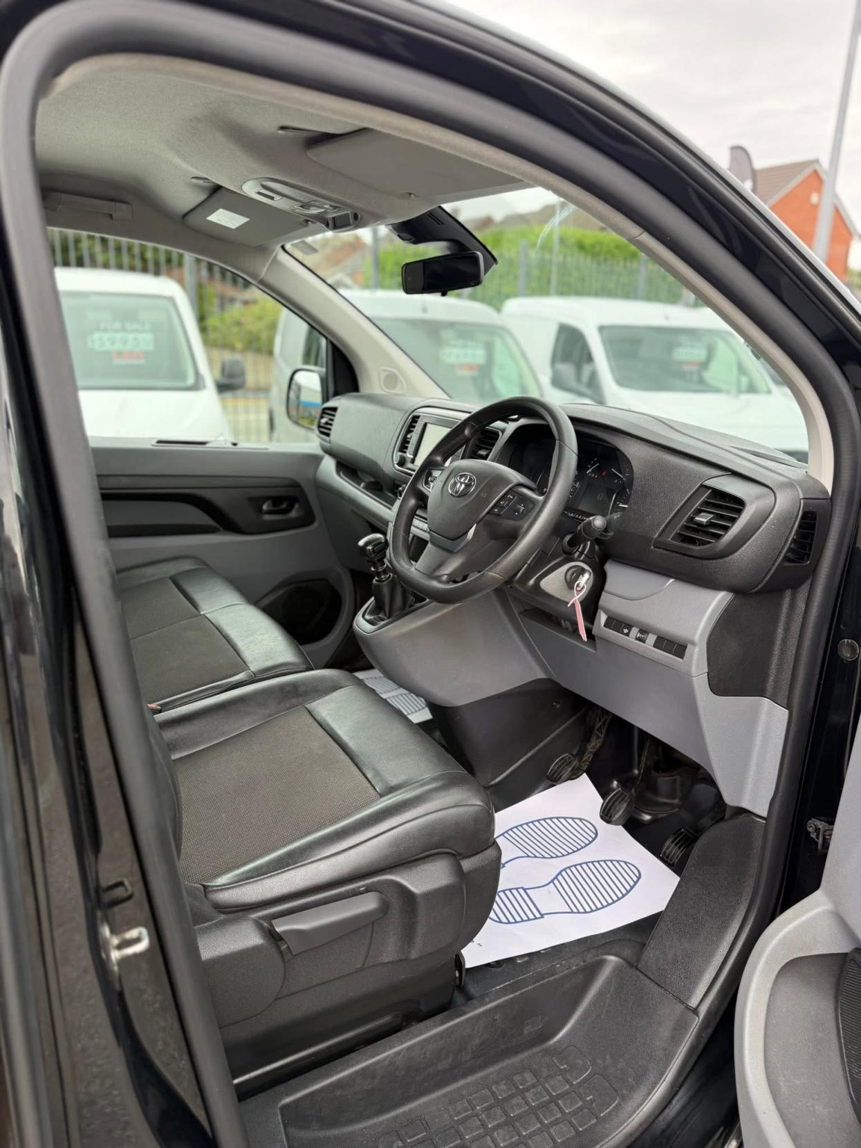 Toyota ProAce 1.5D Icon Medium Panel Van 6dr Diesel Manual MWB Euro 6 (s/s) (120 bhp)