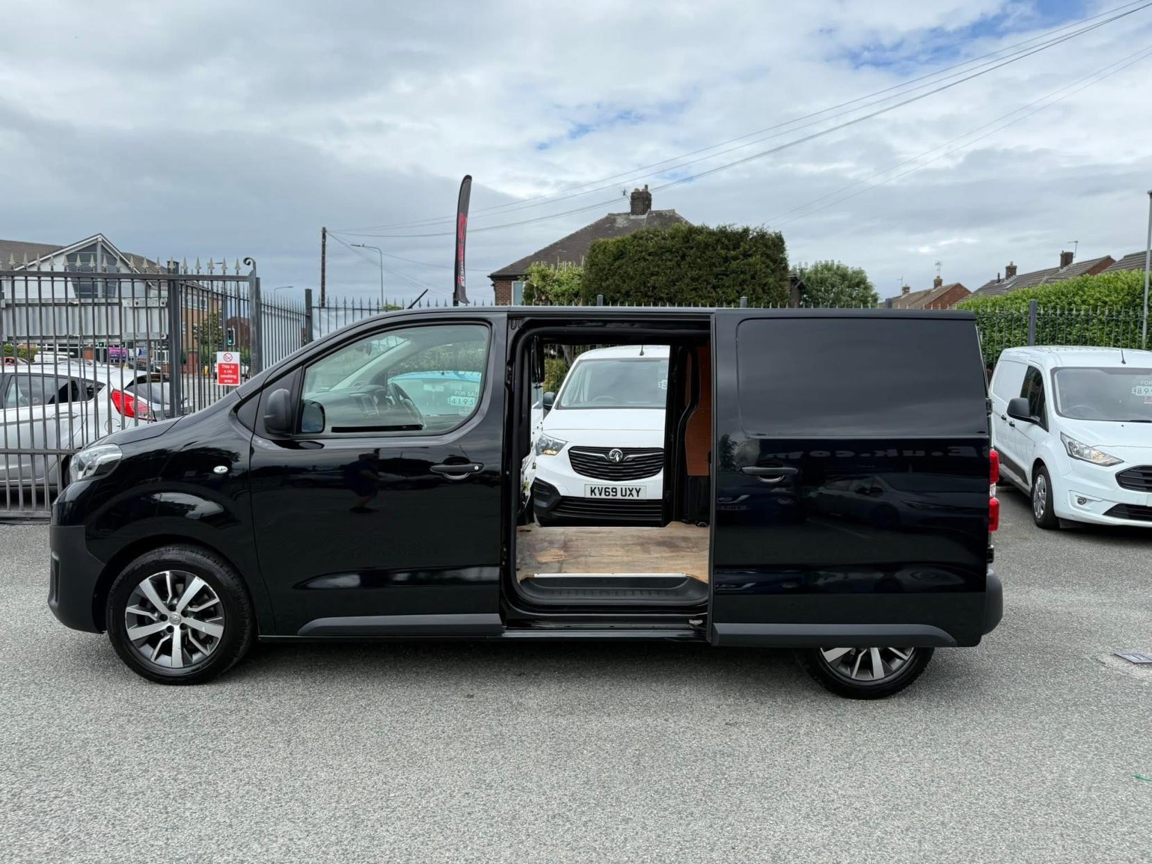 Toyota ProAce 1.5D Icon Medium Panel Van 6dr Diesel Manual MWB Euro 6 (s/s) (120 bhp)