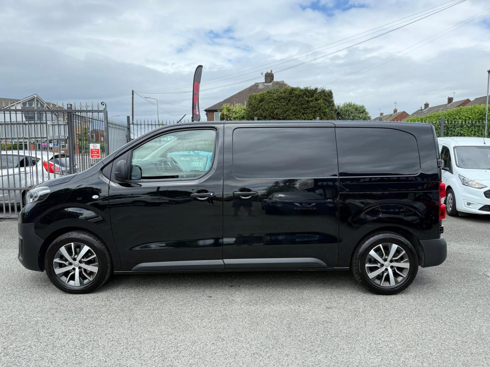 Toyota ProAce 1.5D Icon Medium Panel Van 6dr Diesel Manual MWB Euro 6 (s/s) (120 bhp)