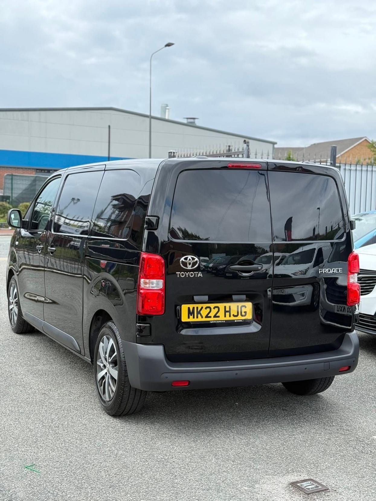Toyota ProAce 1.5D Icon Medium Panel Van 6dr Diesel Manual MWB Euro 6 (s/s) (120 bhp)