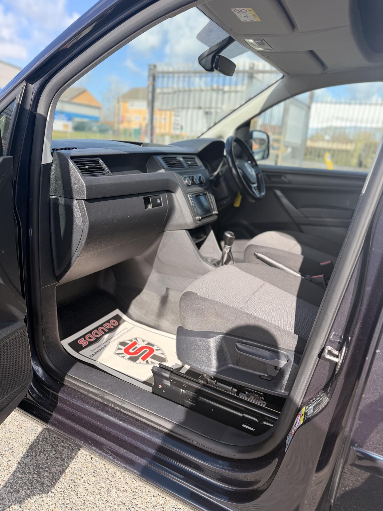 Volkswagen Caddy 2.0 TDI C20 BlueMotion Tech Trendline Panel Van 5dr Diesel Manual SWB Euro 6 (s/s) (102 ps)