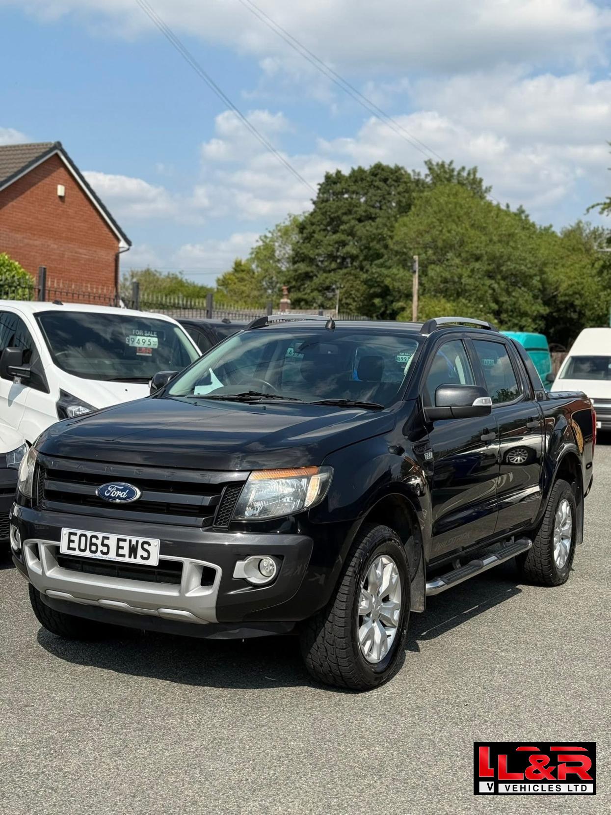 Ford Ranger 3.2 TDCi Wildtrak Pickup Double Cab 4dr Diesel Auto 4WD Euro 5 (200 ps)