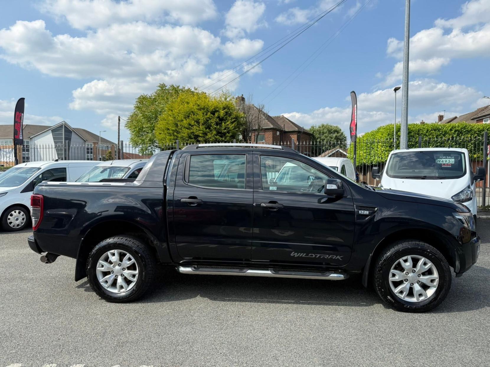 Ford Ranger 3.2 TDCi Wildtrak Pickup Double Cab 4dr Diesel Auto 4WD Euro 5 (200 ps)