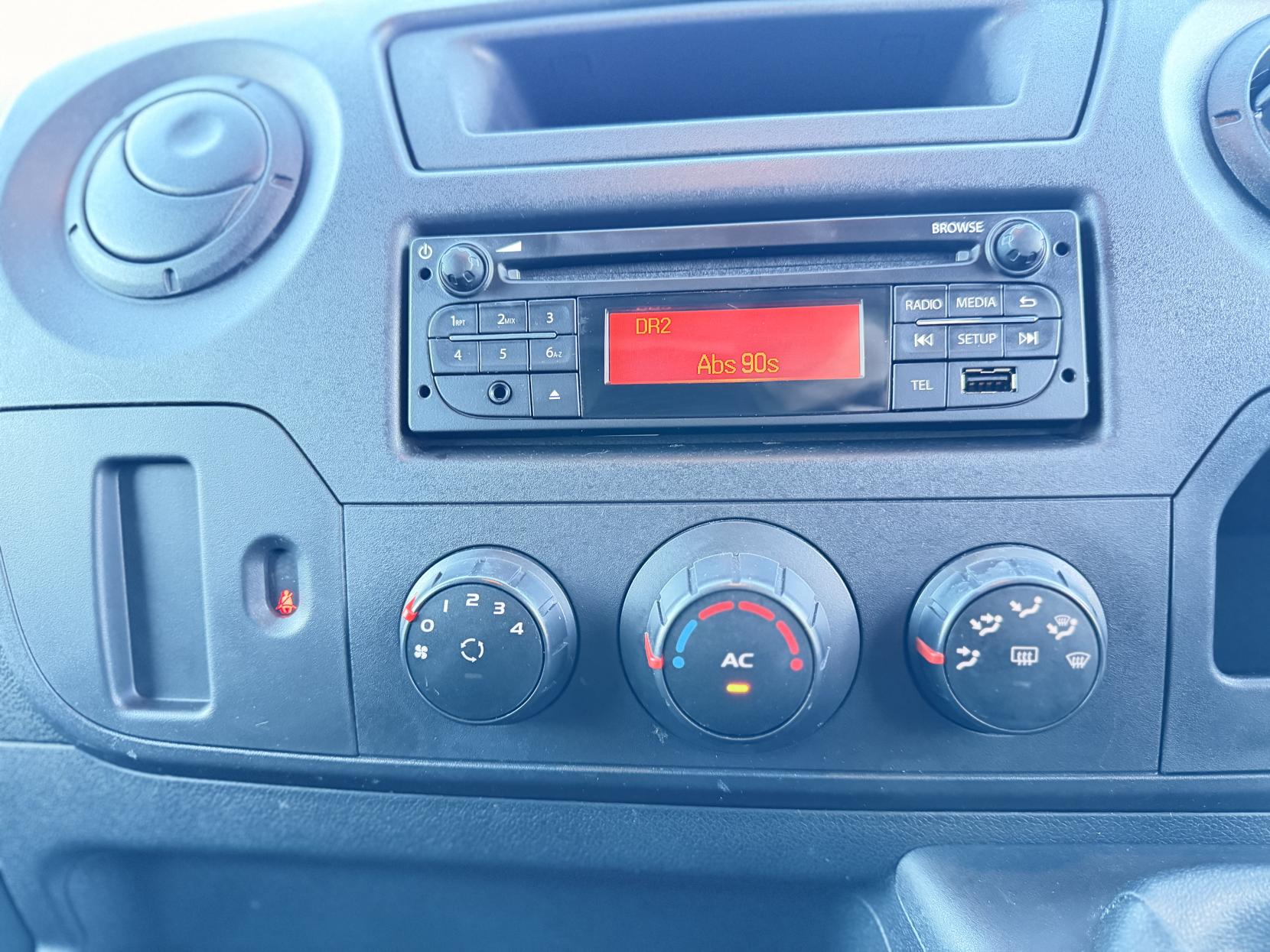 Vauxhall Movano 2.3 CDTi 3500 Chassis Cab 2dr Diesel Manual FWD L3 H1 Euro 5 (125 ps)