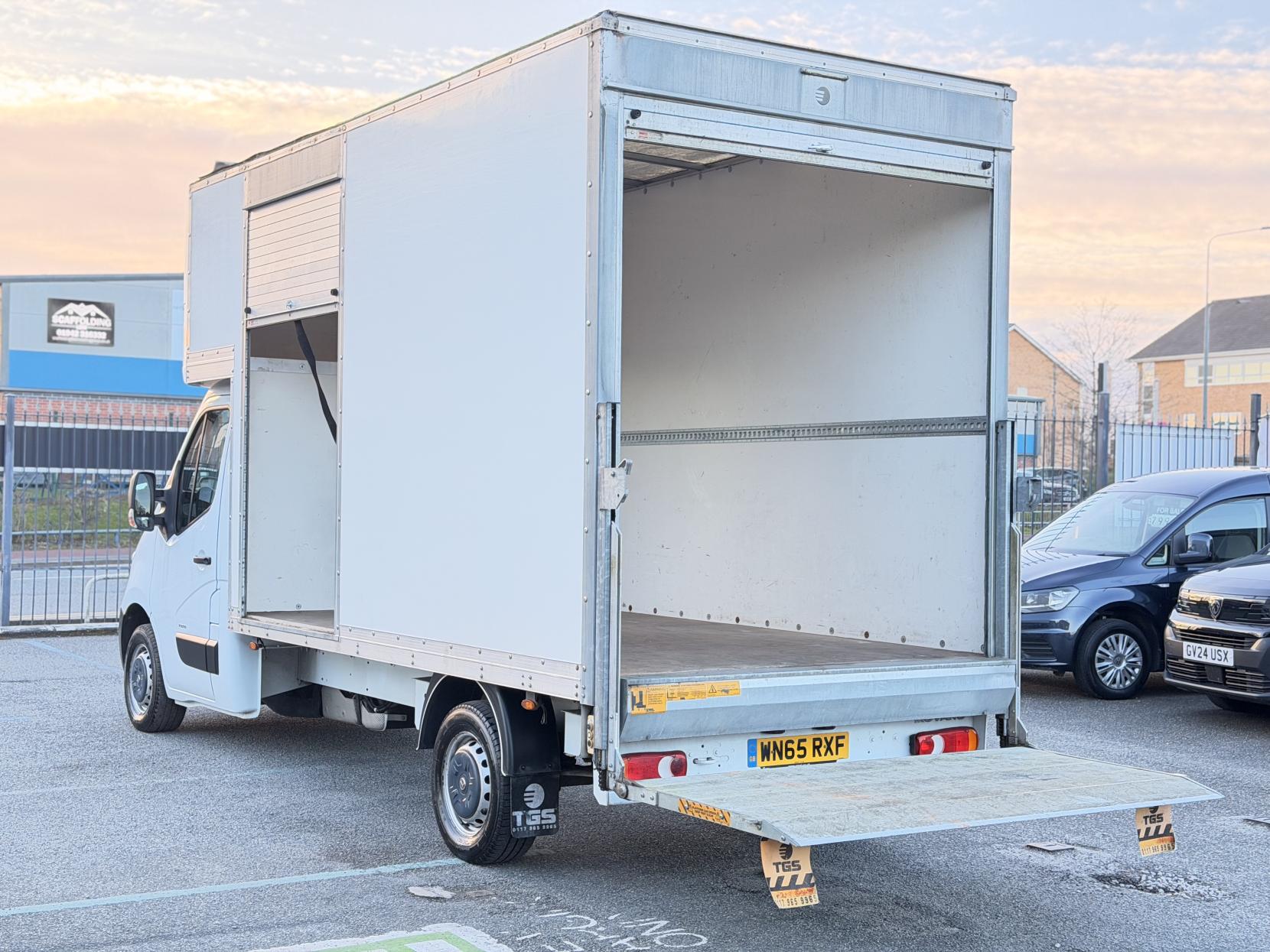 Vauxhall Movano 2.3 CDTi 3500 Chassis Cab 2dr Diesel Manual FWD L3 H1 Euro 5 (125 ps)