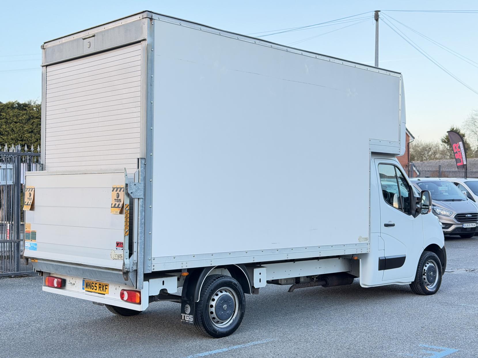 Vauxhall Movano 2.3 CDTi 3500 Chassis Cab 2dr Diesel Manual FWD L3 H1 Euro 5 (125 ps)