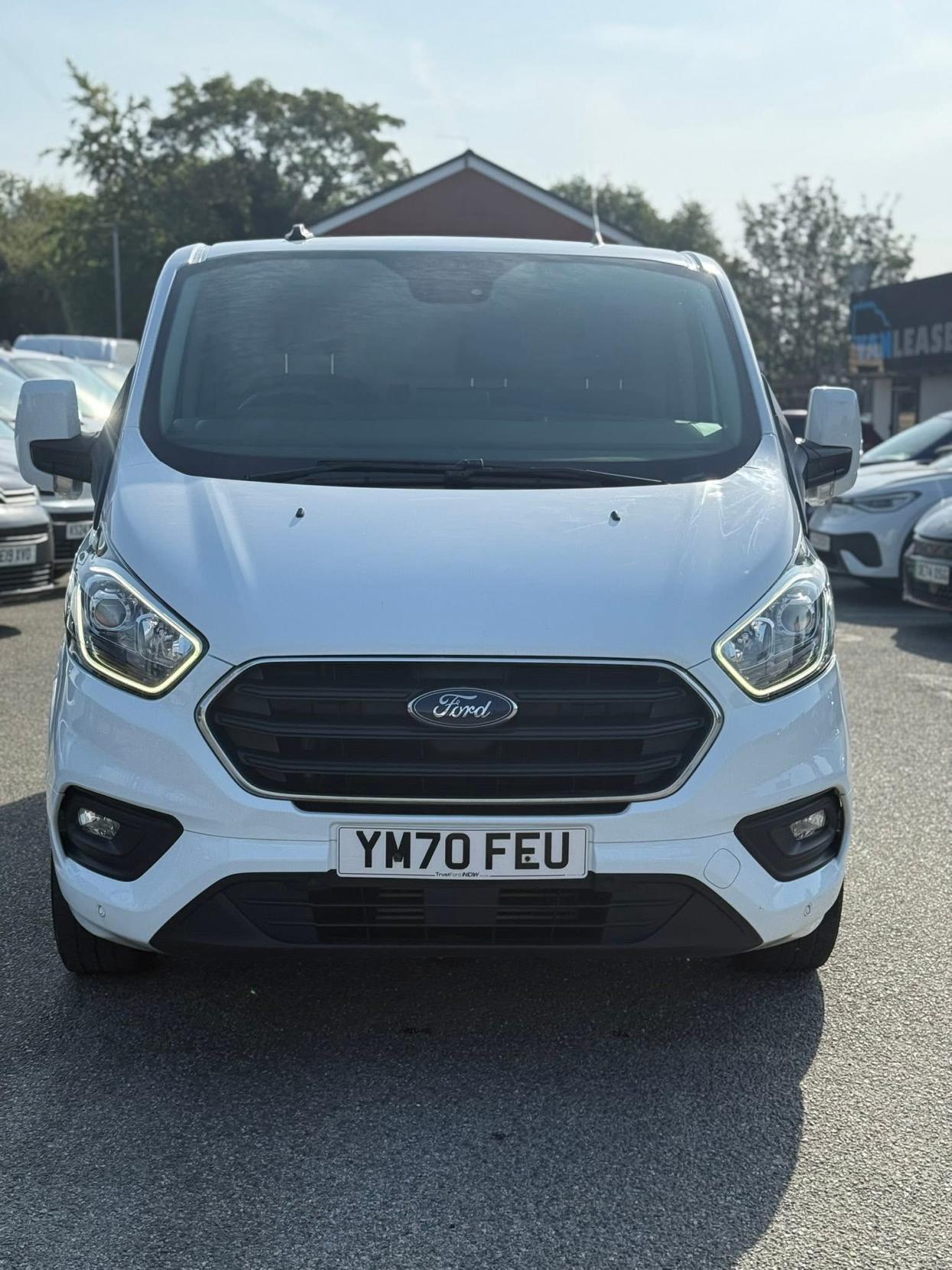 Ford Transit Custom 2.0 280 EcoBlue Limited Panel Van 5dr Diesel Manual L1 H1 Euro 6 (s/s) (130 ps)