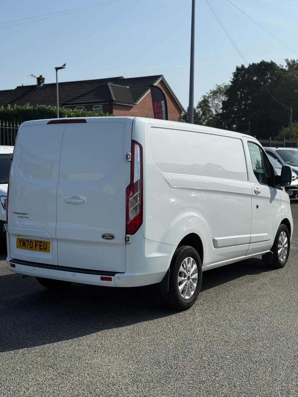 Ford Transit Custom 2.0 280 EcoBlue Limited Panel Van 5dr Diesel Manual L1 H1 Euro 6 (s/s) (130 ps)