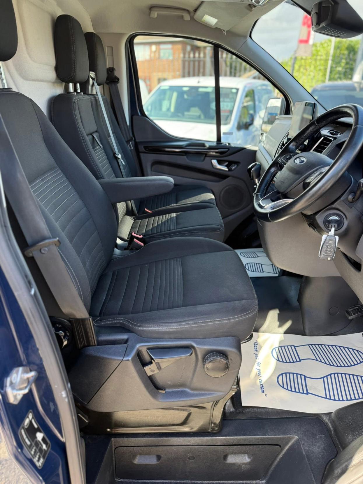 Ford Transit Custom 2.0 320 EcoBlue Limited Panel Van 5dr Diesel Manual L2 H1 Euro 6 (s/s) (130 ps)