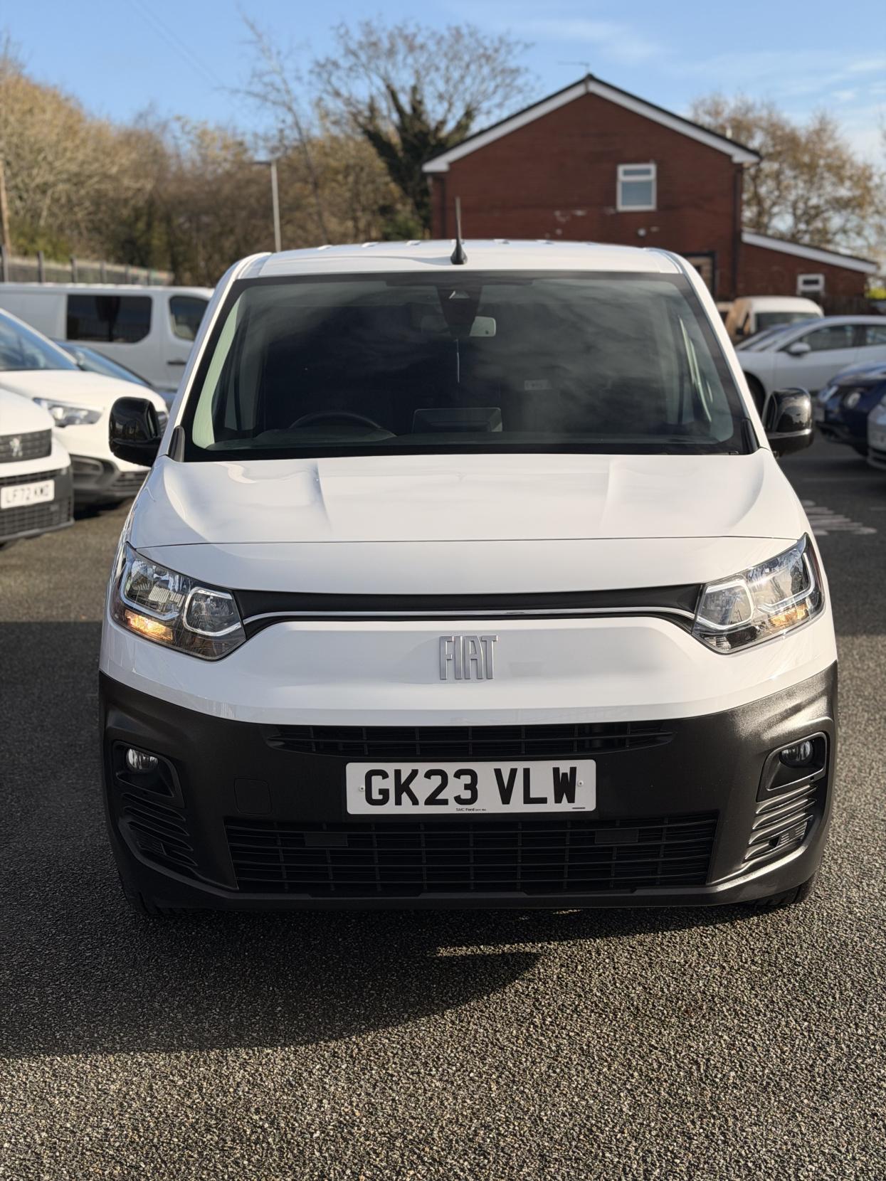 Fiat Doblo 1.5 BlueHDi 1000Kg Maxi Primo Panel Van 6dr Diesel Manual LWB Euro 6 (s/s) (100 ps)