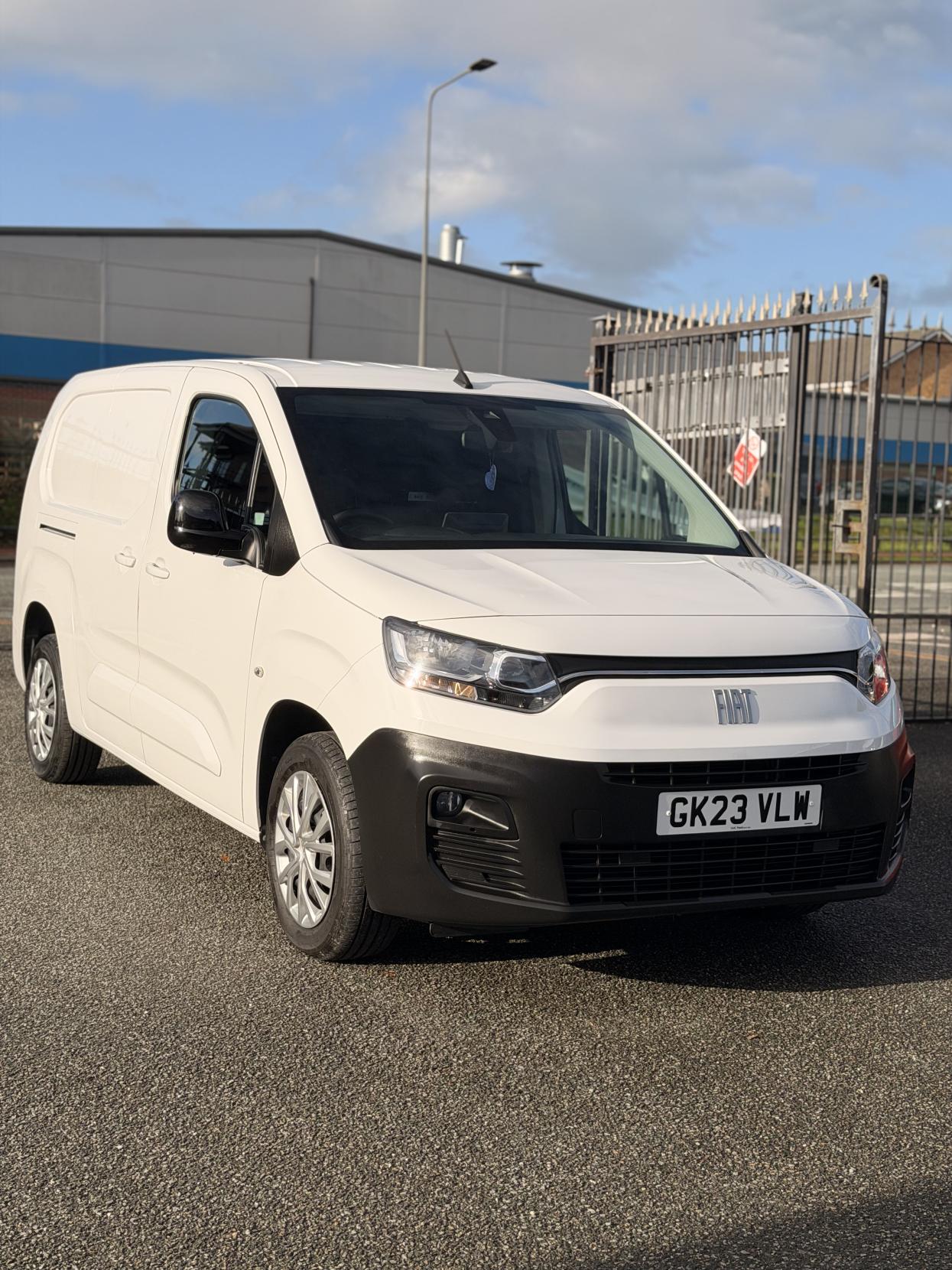 Fiat Doblo 1.5 BlueHDi 1000Kg Maxi Primo Panel Van 6dr Diesel Manual LWB Euro 6 (s/s) (100 ps)