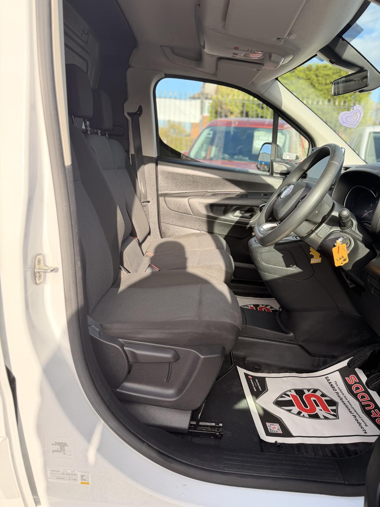 Fiat Doblo 1.5 BlueHDi 1000Kg Maxi Primo Panel Van 6dr Diesel Manual LWB Euro 6 (s/s) (100 ps)