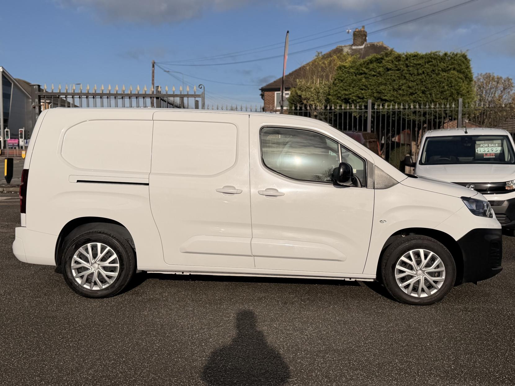 Fiat Doblo 1.5 BlueHDi 1000Kg Maxi Primo Panel Van 6dr Diesel Manual LWB Euro 6 (s/s) (100 ps)