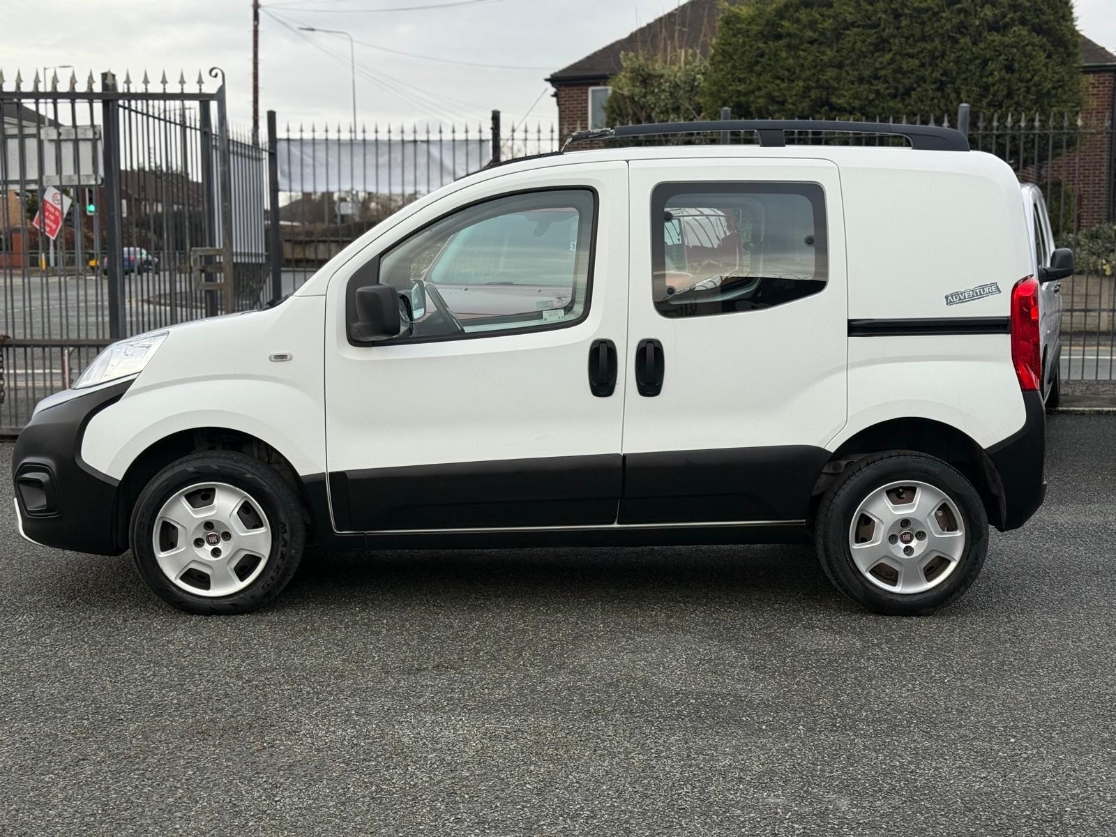 Fiat Fiorino 1.3 MultiJetII Adventure Combi Van 5dr Diesel Manual Euro 6 (SLD) (95 bhp)