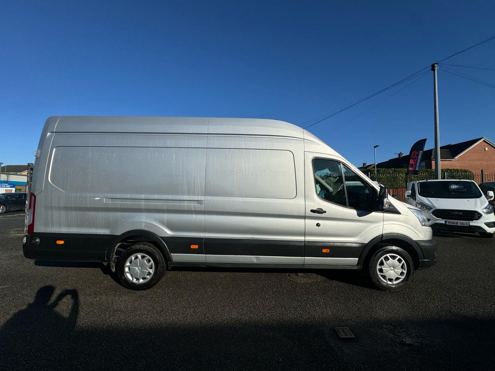 Ford Transit 2.0 350 EcoBlue Trend Panel Van 5dr Diesel Manual RWD L4 H3 Euro 6 (s/s) (130 ps)