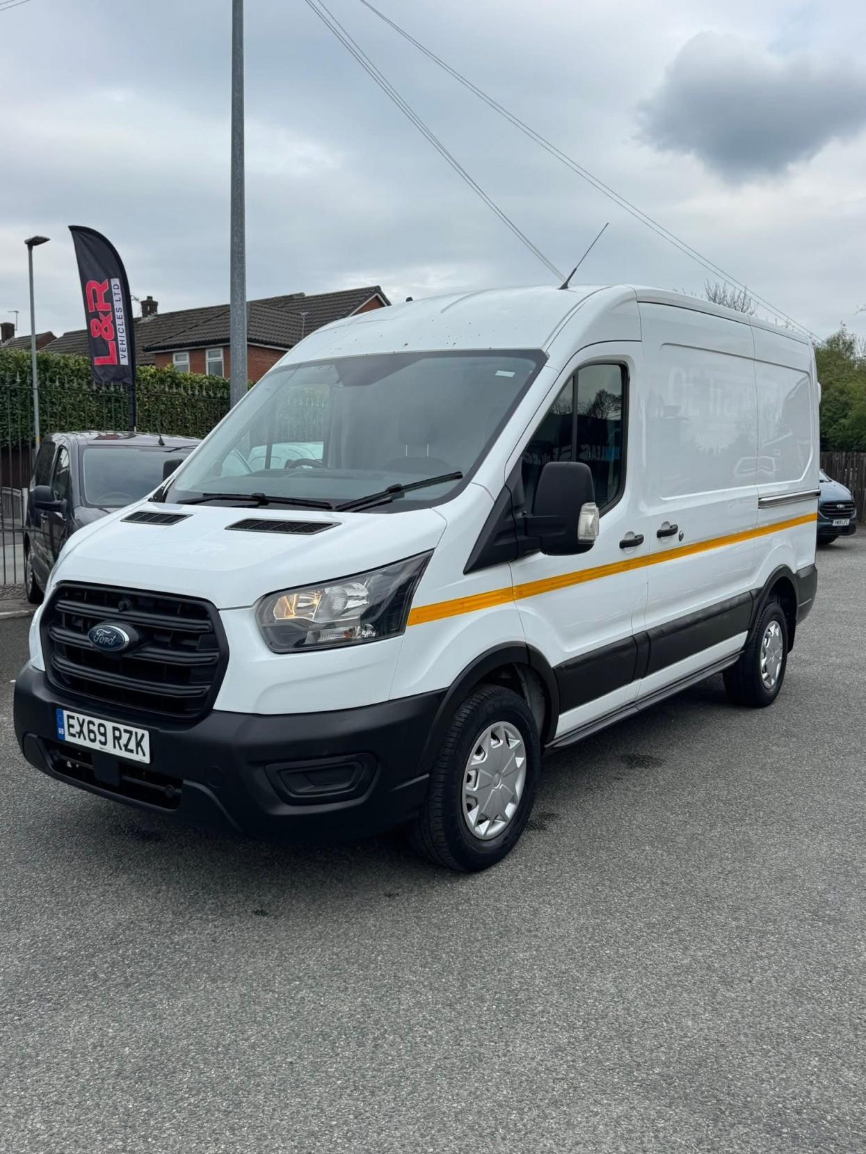 Ford Transit 2.0 350 EcoBlue Leader Panel Van 5dr Diesel Manual FWD L2 H2 Euro 6 (s/s) (130 ps)