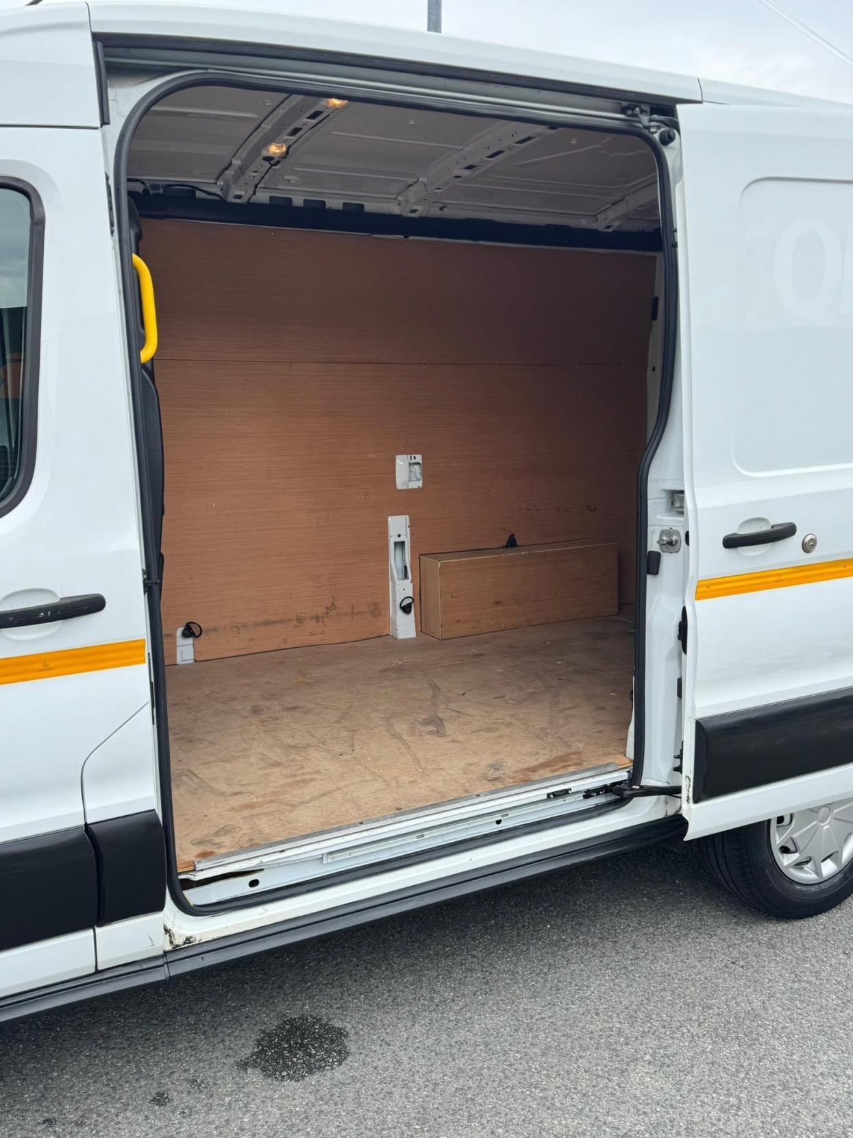 Ford Transit 2.0 350 EcoBlue Leader Panel Van 5dr Diesel Manual FWD L2 H2 Euro 6 (s/s) (130 ps)