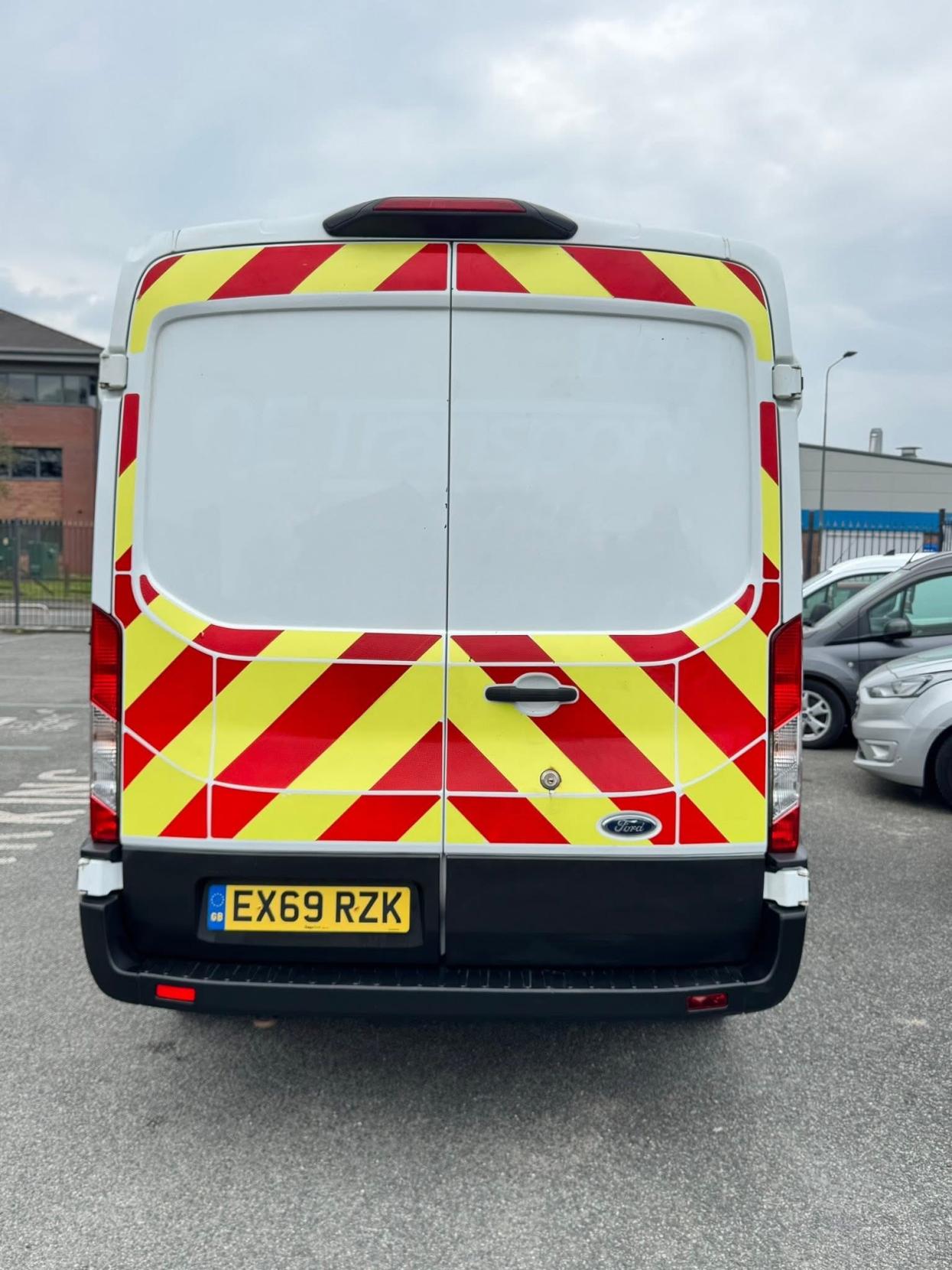Ford Transit 2.0 350 EcoBlue Leader Panel Van 5dr Diesel Manual FWD L2 H2 Euro 6 (s/s) (130 ps)