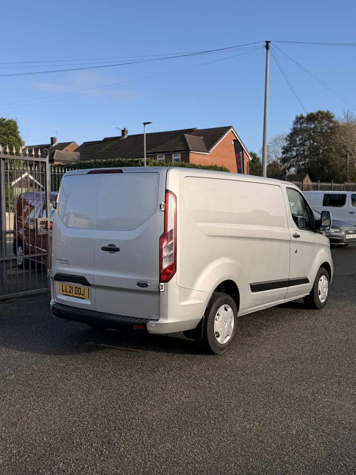 Ford Transit Custom 2.0 280 EcoBlue Trend Panel Van 5dr Diesel Manual L1 H1 Euro 6 (s/s) (130 ps)