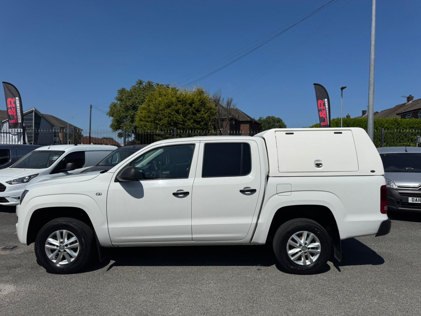 Volkswagen Amarok 2.0 TDI Startline Pickup Double Cab 4dr Diesel Manual 4Motion Selectable Euro 5 (140 ps)