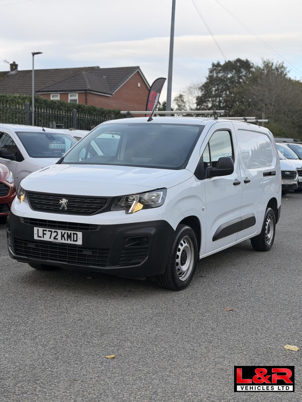 Peugeot Partner 1.5 BlueHDi 950 Professional Premium + Long Panel Van 6dr Diesel Manual LWB Euro 6 (s/s) (100 bhp)