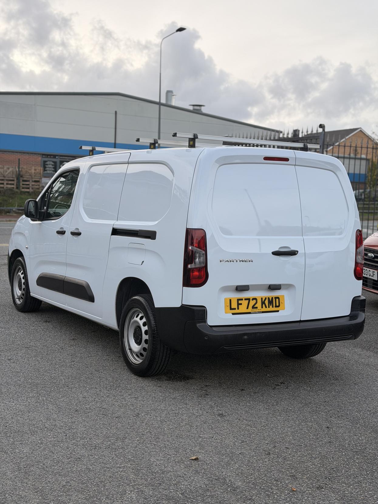 Peugeot Partner 1.5 BlueHDi 950 Professional Premium + Long Panel Van 6dr Diesel Manual LWB Euro 6 (s/s) (100 bhp)
