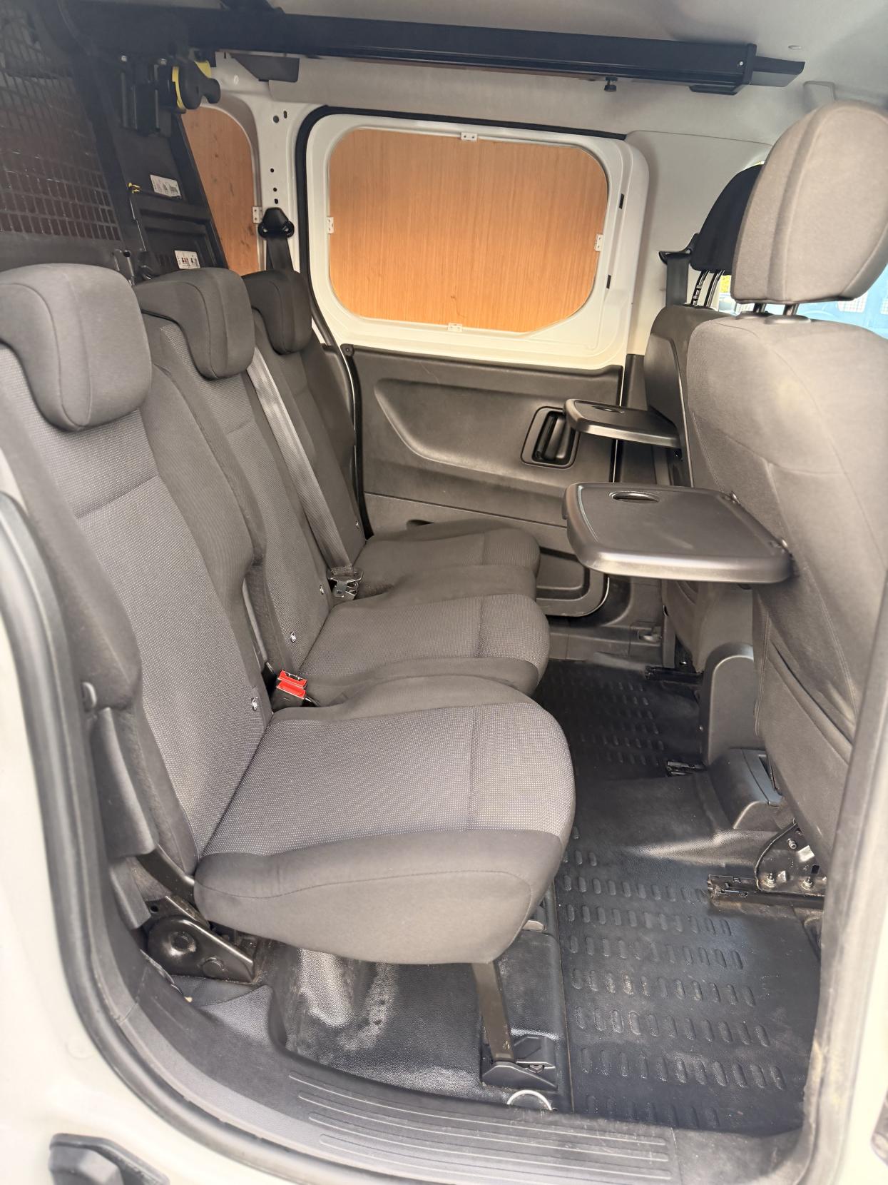 Peugeot Partner 1.5 BlueHDi 850 Professional Premium Long Crew Van Double Cab 6dr Diesel Manual LWB Euro 6 (100 bhp)