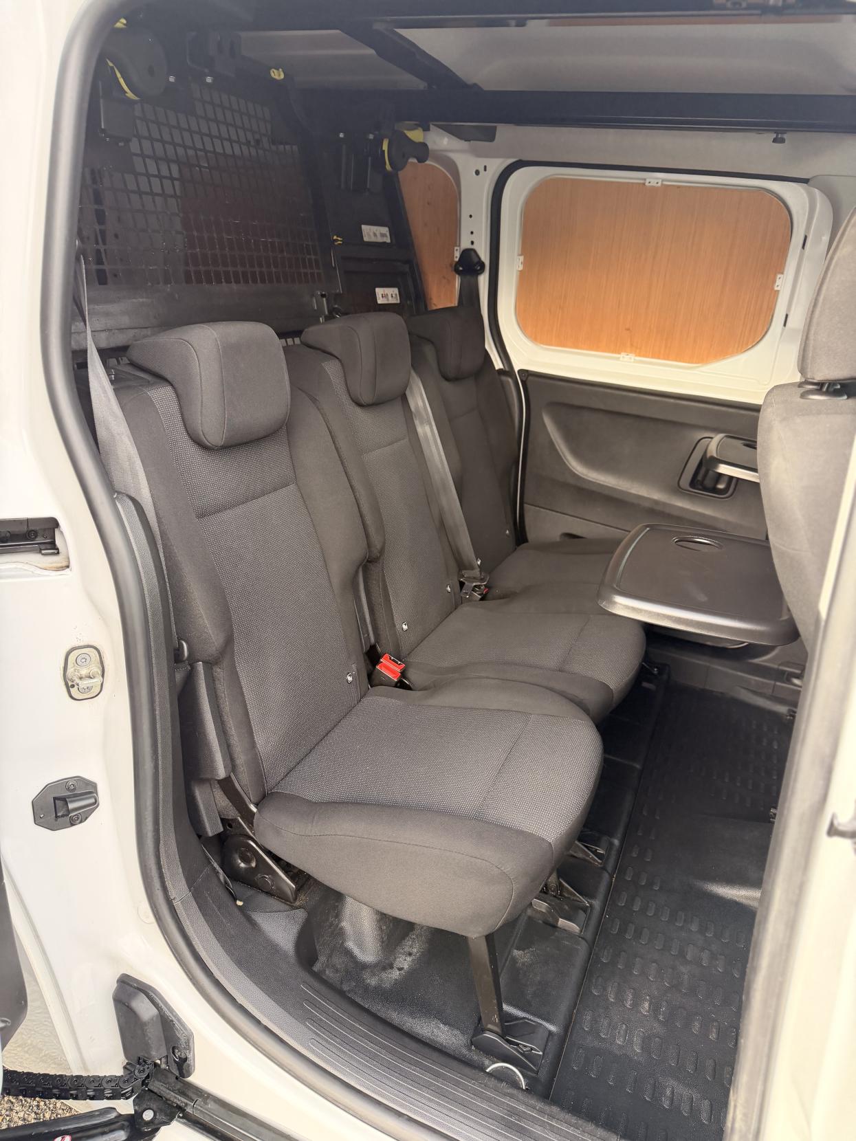 Peugeot Partner 1.5 BlueHDi 850 Professional Premium Long Crew Van Double Cab 6dr Diesel Manual LWB Euro 6 (100 bhp)