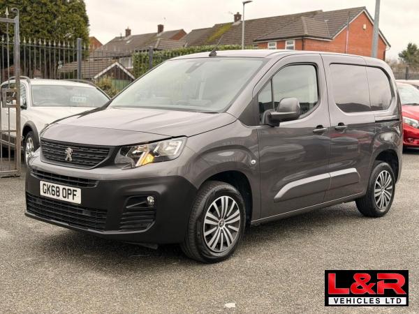 Peugeot Partner 1.5 BlueHDi 1000 Professional Standard Panel Van 5dr Diesel Manual SWB Euro 6 (s/s) (130 bhp)