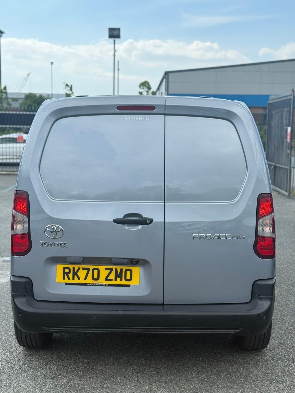 Toyota PROACE CITY 1.5 BlueHDi Icon Short Panel Van 5dr Diesel Manual SWB Euro 6 (75 bhp)