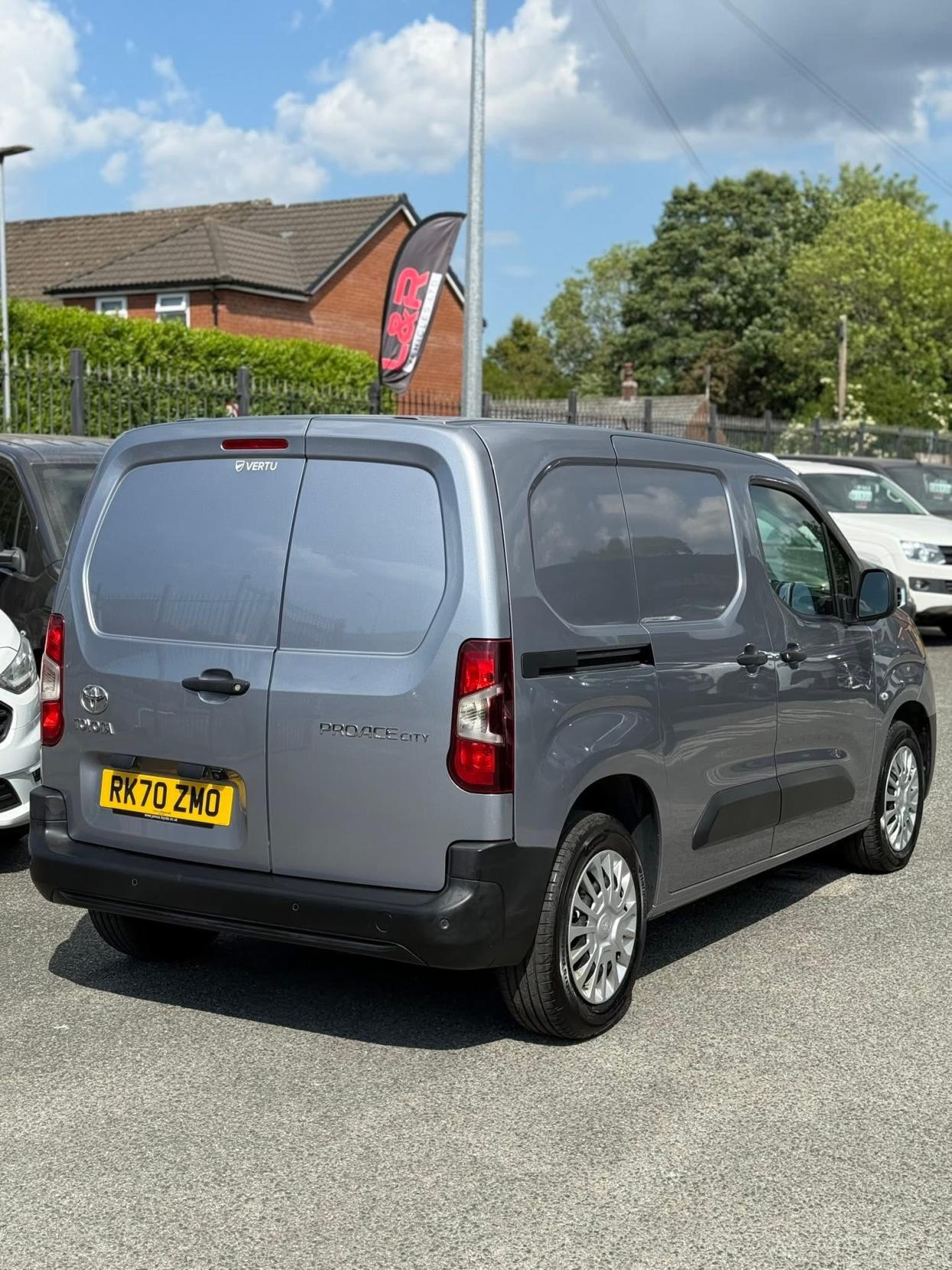 Toyota PROACE CITY 1.5 BlueHDi Icon Short Panel Van 5dr Diesel Manual SWB Euro 6 (75 bhp)