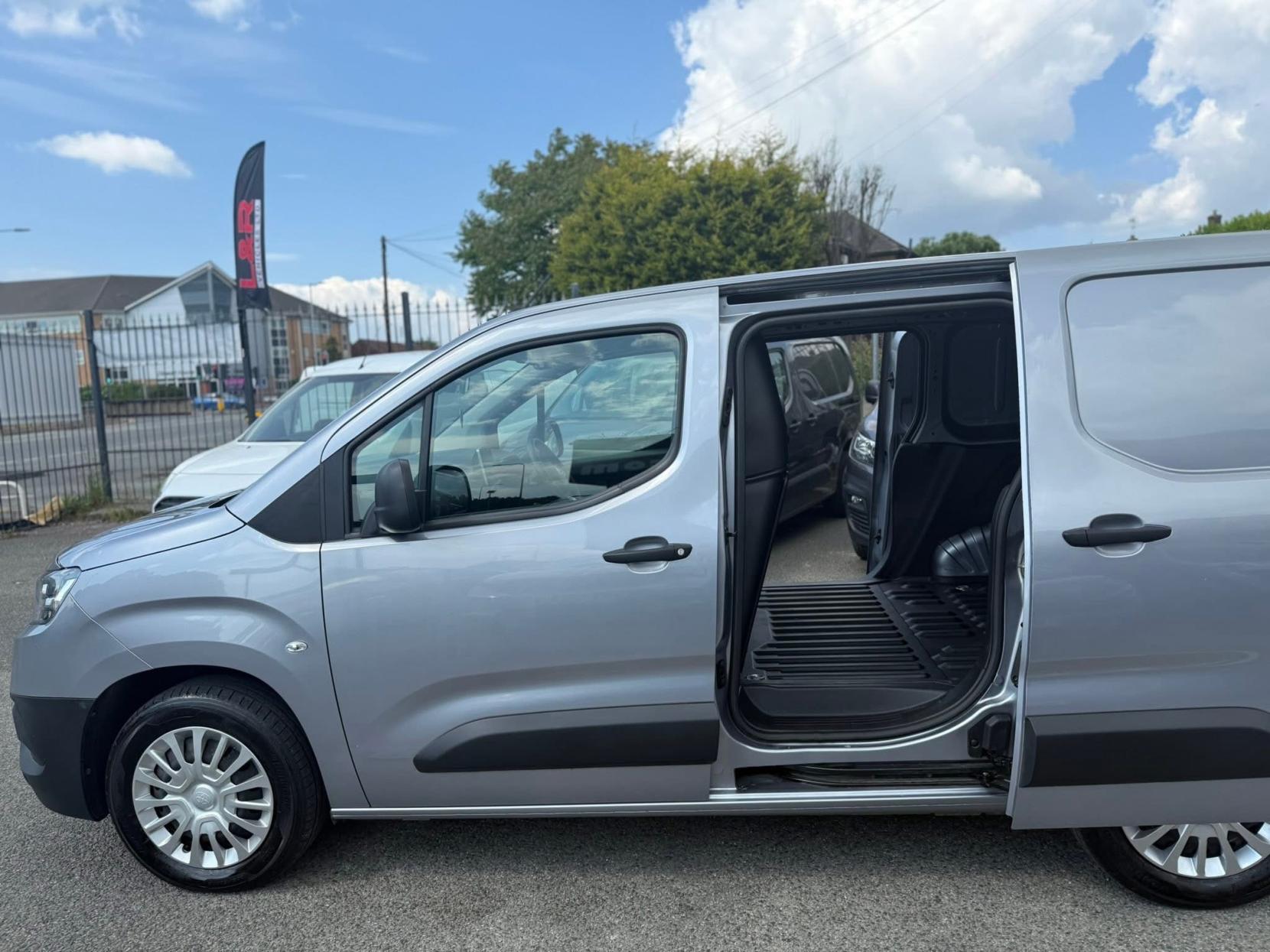 Toyota PROACE CITY 1.5 BlueHDi Icon Short Panel Van 5dr Diesel Manual SWB Euro 6 (75 bhp)