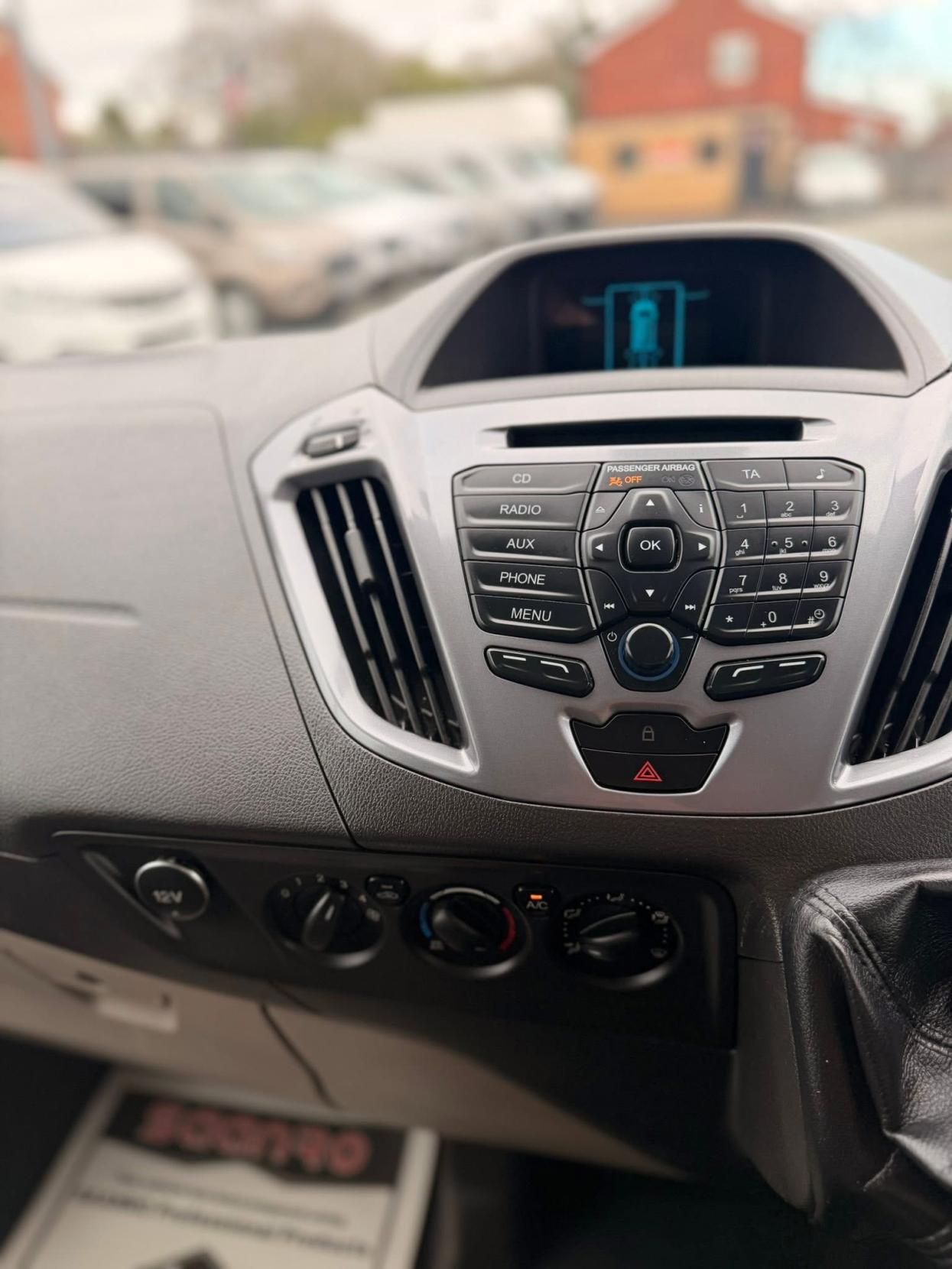 Ford Transit Custom 2.2 TDCi 290 Limited Panel Van 5dr Diesel Manual L2 H1 (191 g/km, 123 bhp)