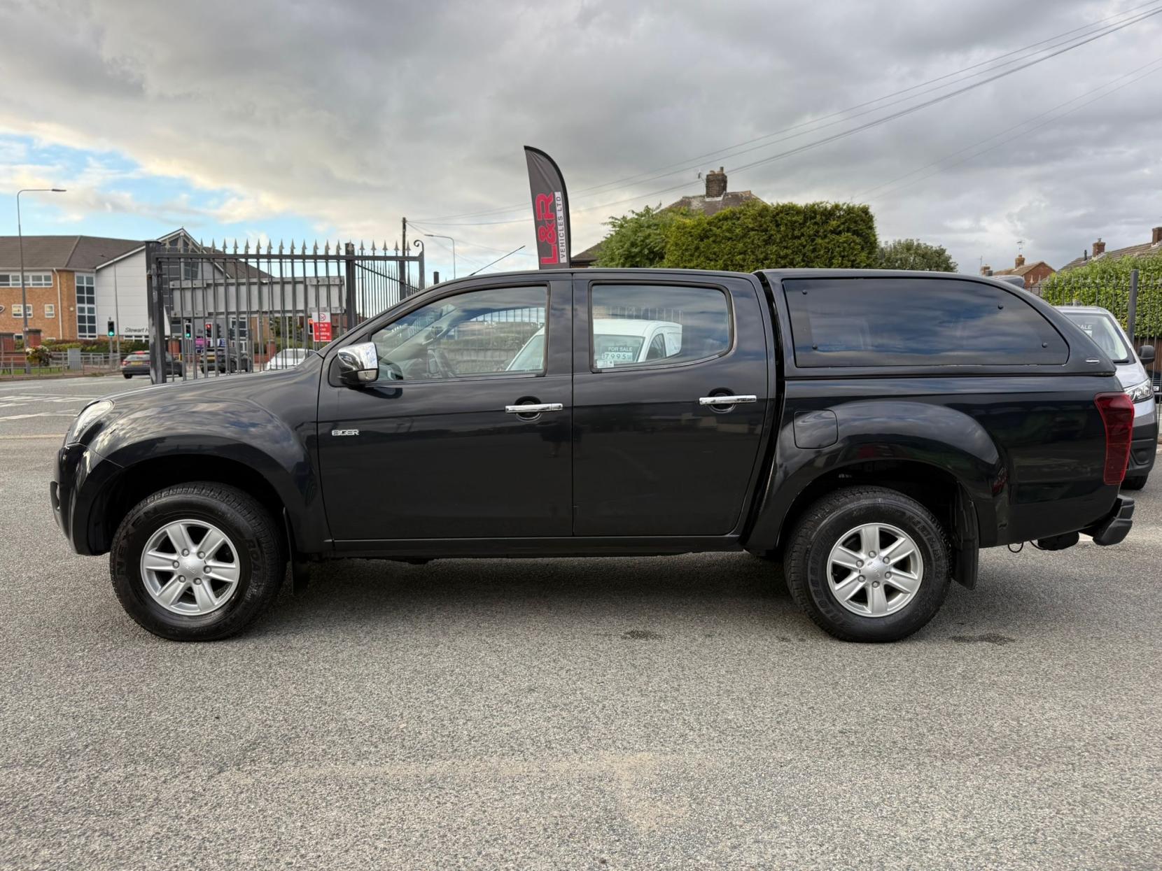 Isuzu D-Max 2.5 TD Eiger Pickup 4dr Diesel Manual 4x4 (192 g/km, 161 bhp)