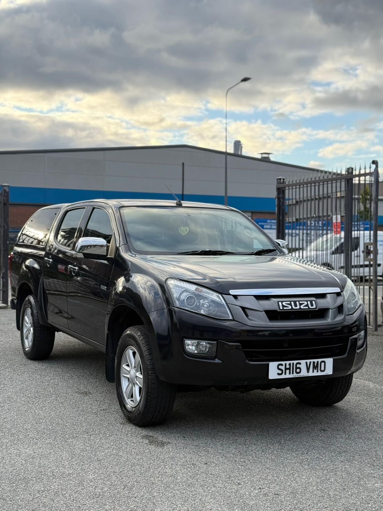 Isuzu D-Max 2.5 TD Eiger Pickup 4dr Diesel Manual 4x4 (192 g/km, 161 bhp)