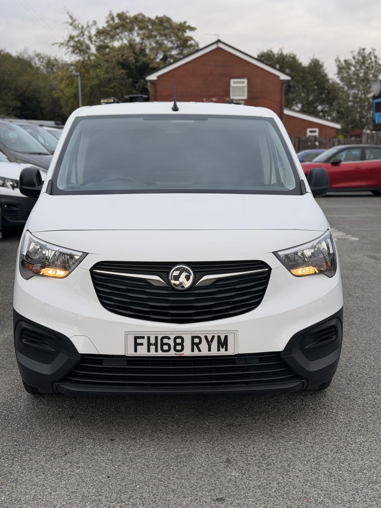 Vauxhall Combo 1.6 Turbo D 2300 Edition Panel Van 4dr Diesel Manual L1 H1 Euro 6 (s/s) (100 ps)