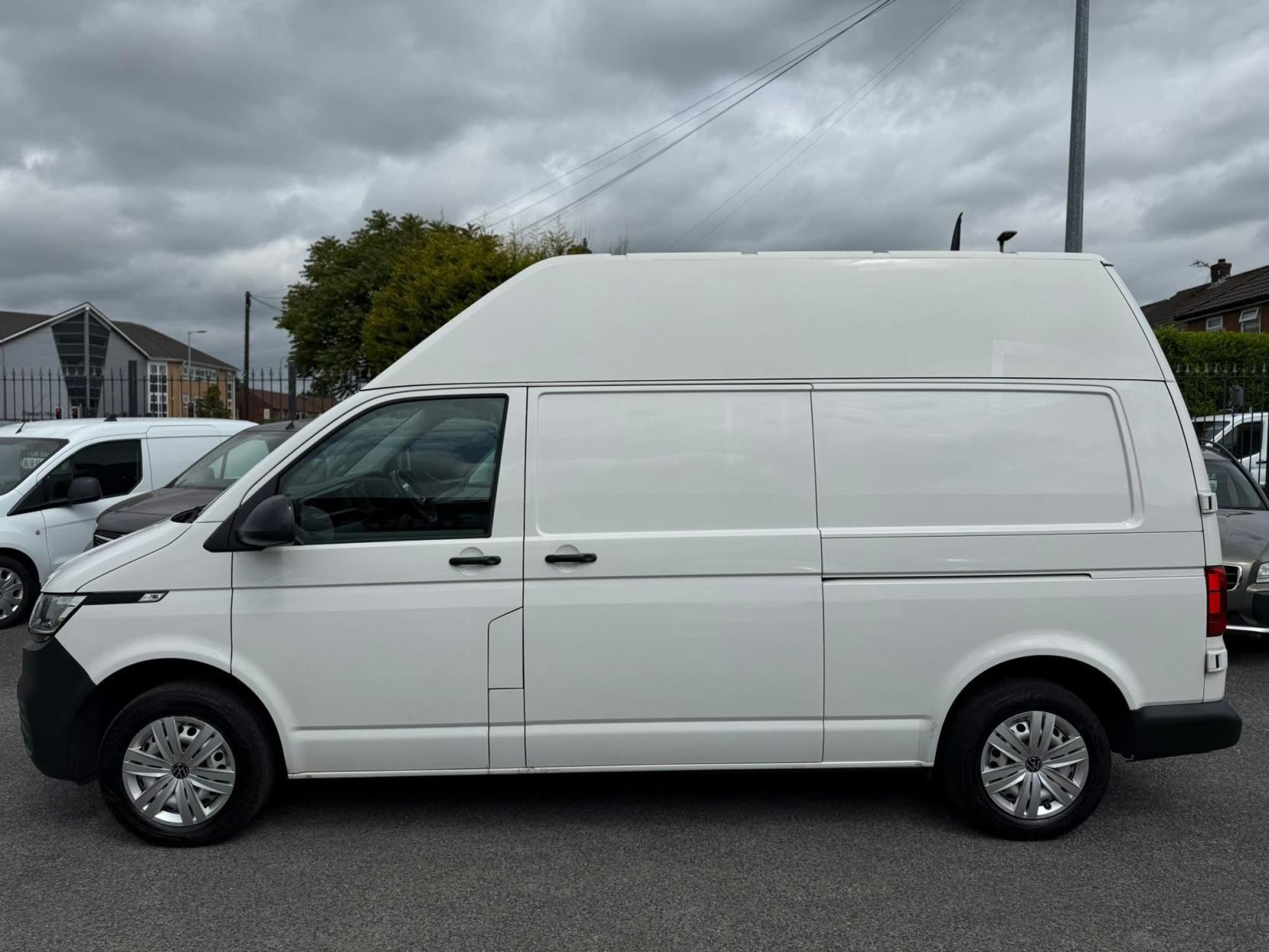 Volkswagen Transporter 2.0 TDI T28 Startline Panel Van 5dr Diesel Manual FWD LWB Euro 6 (s/s) (110 ps)