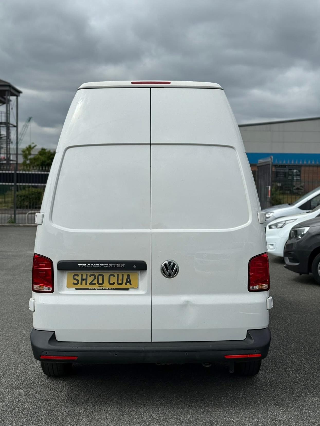 Volkswagen Transporter 2.0 TDI T28 Startline Panel Van 5dr Diesel Manual FWD LWB Euro 6 (s/s) (110 ps)