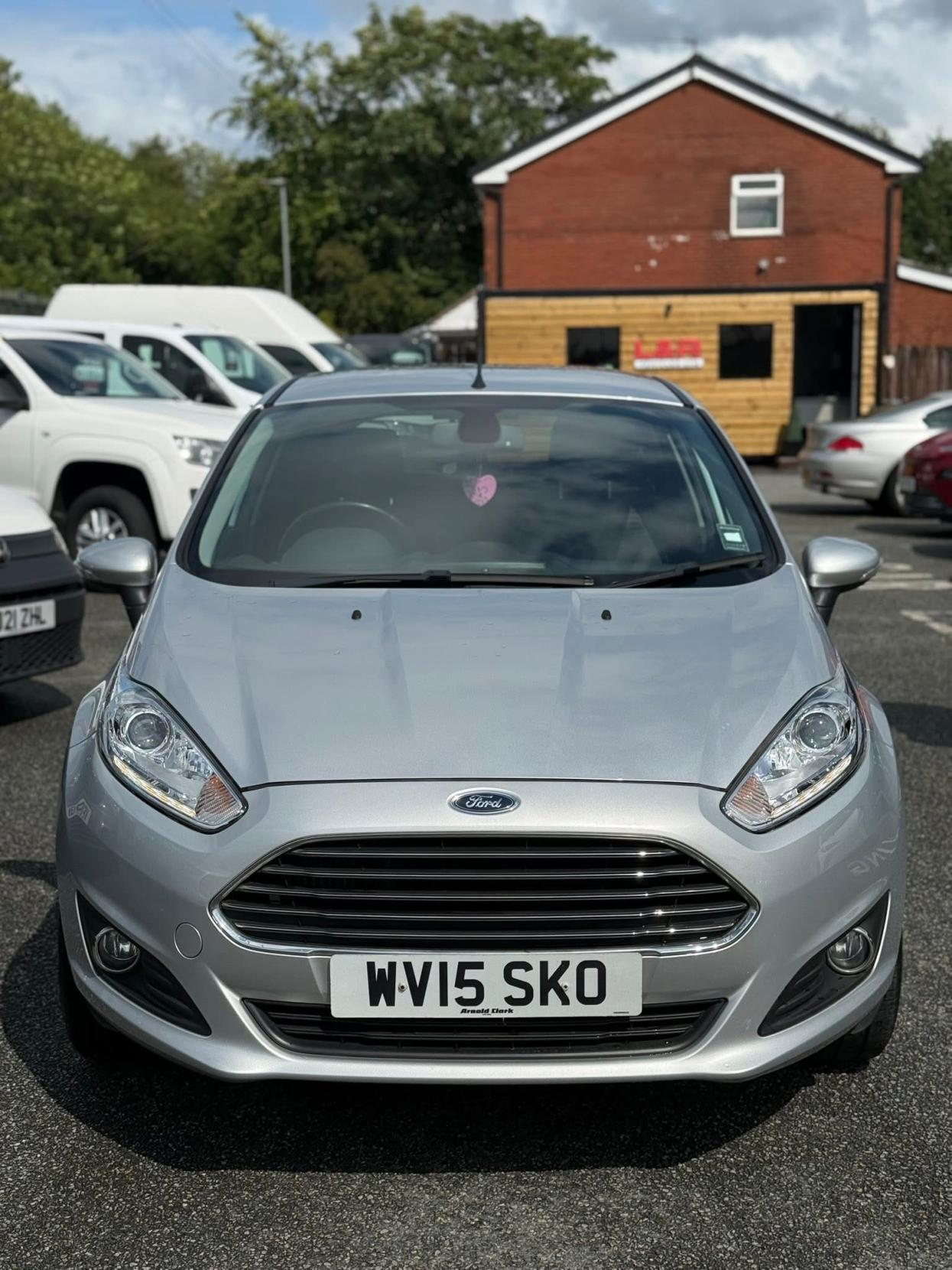 Ford Fiesta 1.0T EcoBoost Titanium Hatchback 5dr Petrol Manual Euro 6 (s/s) (100 ps)