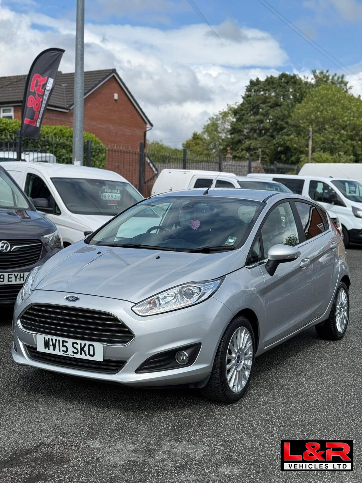 Ford Fiesta 1.0T EcoBoost Titanium Hatchback 5dr Petrol Manual Euro 6 (s/s) (100 ps)