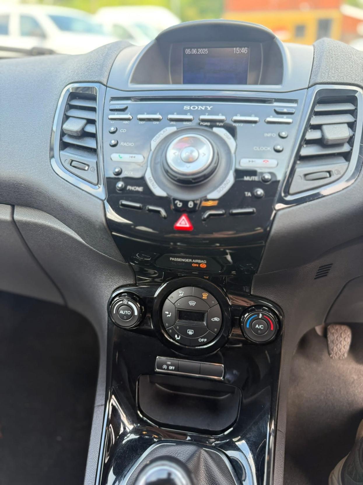 Ford Fiesta 1.0T EcoBoost Titanium Hatchback 5dr Petrol Manual Euro 6 (s/s) (100 ps)
