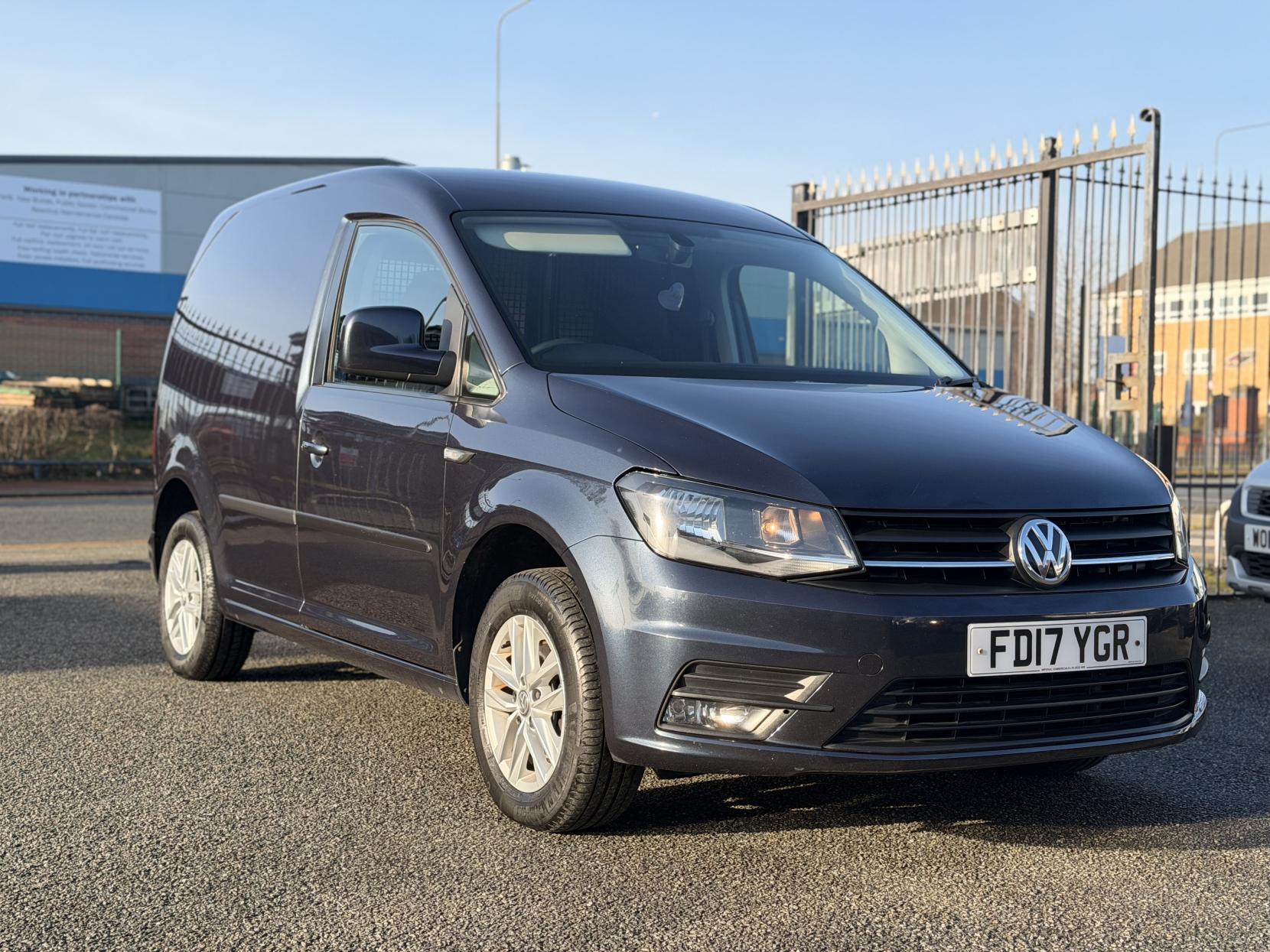 Volkswagen Caddy 2.0 TDI C20 BlueMotion Tech Highline Panel Van 5dr Diesel Manual SWB Euro 6 (s/s) (102 ps)