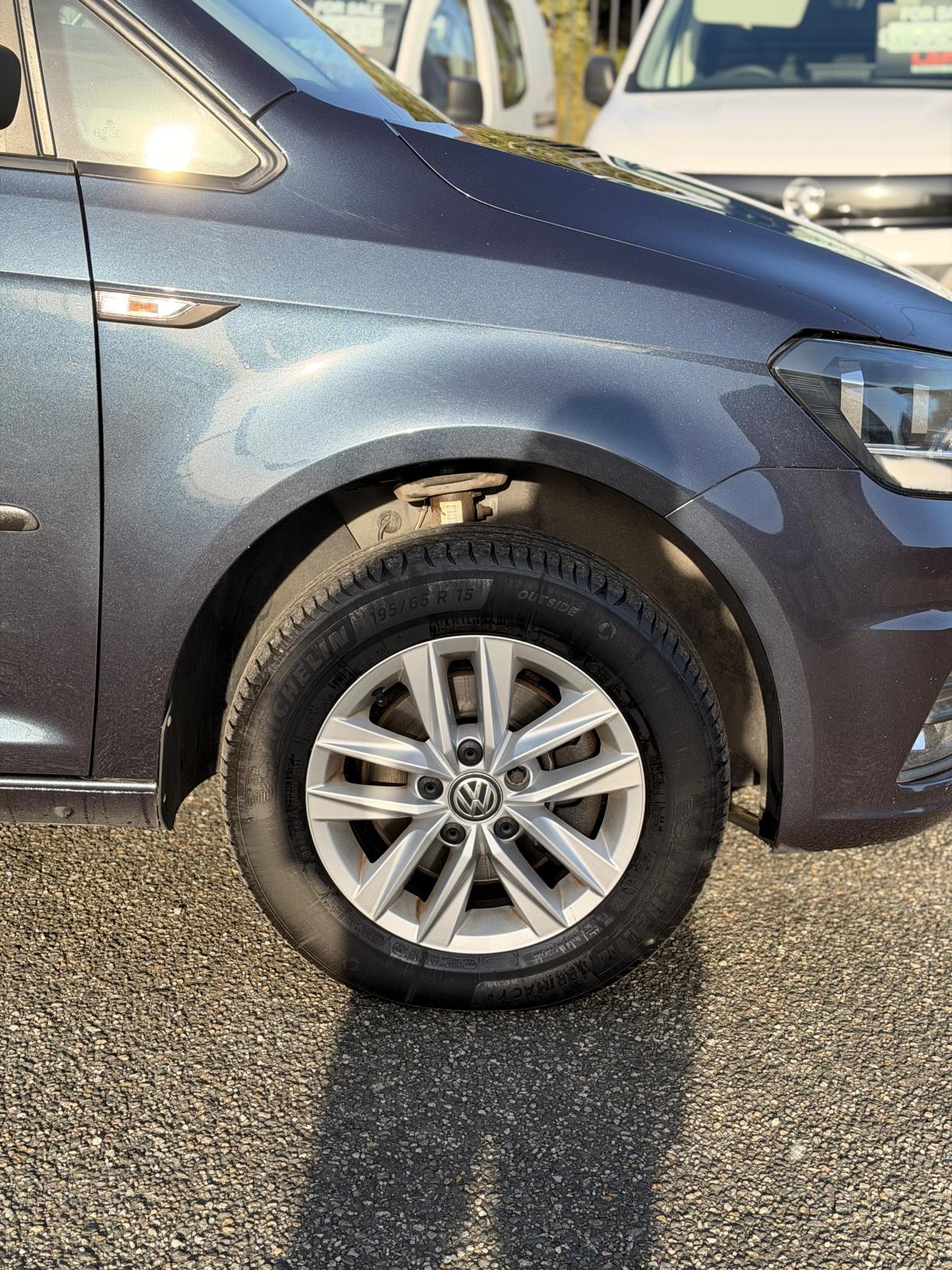 Volkswagen Caddy 2.0 TDI C20 BlueMotion Tech Highline Panel Van 5dr Diesel Manual SWB Euro 6 (s/s) (102 ps)