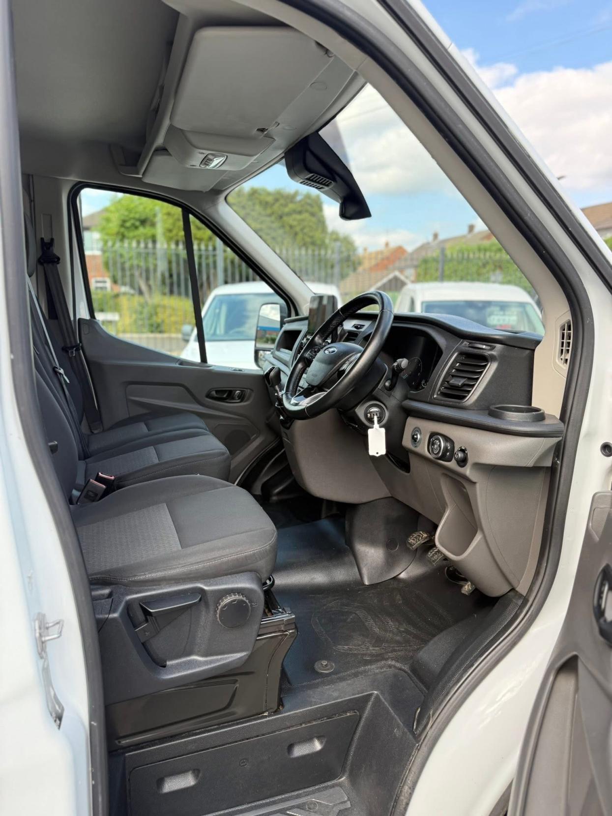 Ford Transit 2.0 350 EcoBlue Trend Panel Van 5dr Diesel Manual FWD L2 H2 Euro 6 (s/s) (130 ps)