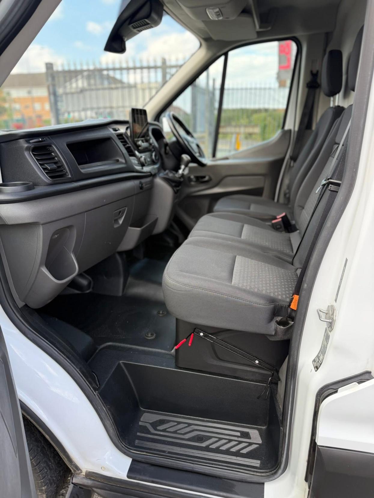 Ford Transit 2.0 350 EcoBlue Trend Panel Van 5dr Diesel Manual FWD L2 H2 Euro 6 (s/s) (130 ps)